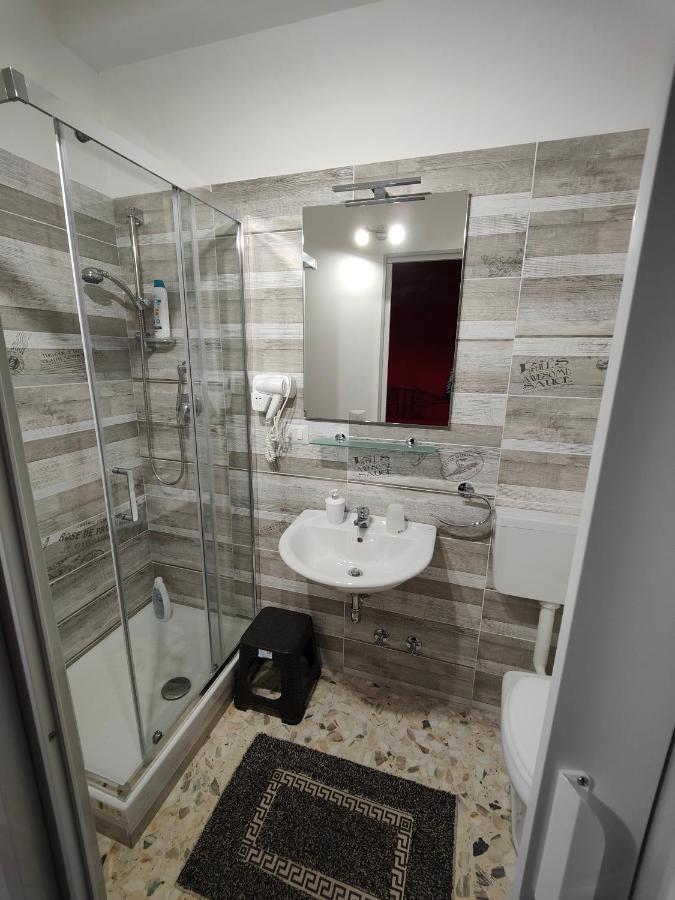 Etnea Gioeni House Suite Catania Bagian luar foto