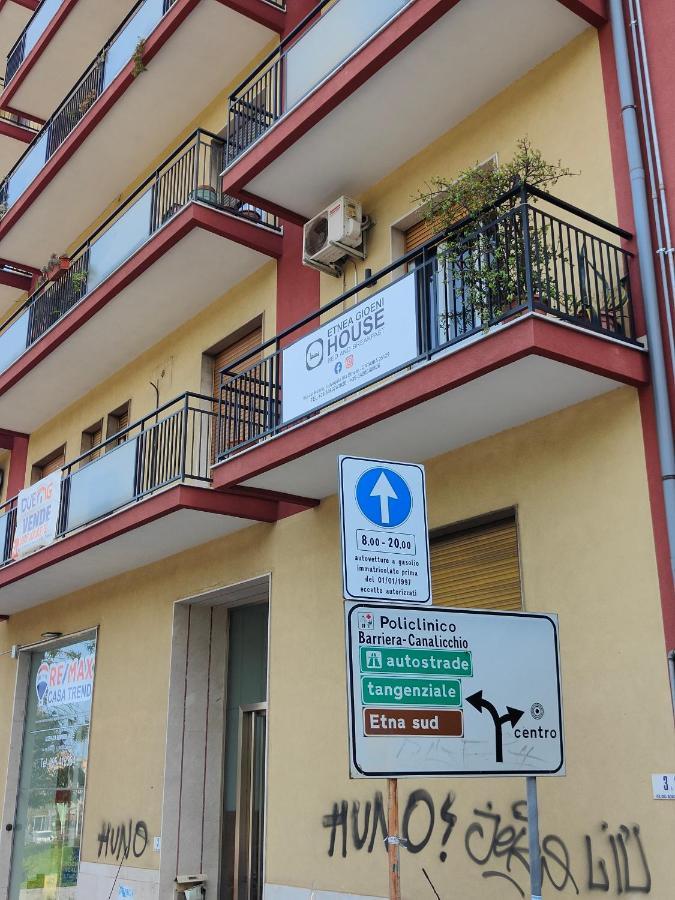 Etnea Gioeni House Suite Catania Bagian luar foto