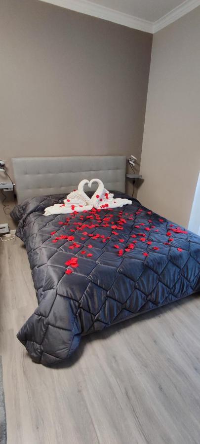 Etnea Gioeni House Suite Catania Bagian luar foto