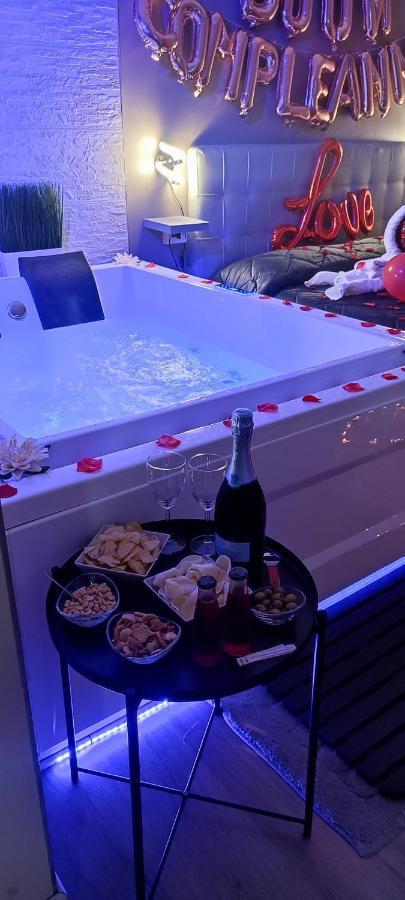 Etnea Gioeni House Suite Catania Bagian luar foto