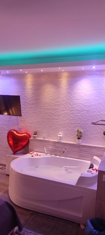 Etnea Gioeni House Suite Catania Bagian luar foto