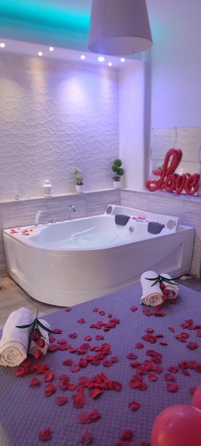 Etnea Gioeni House Suite Catania Bagian luar foto