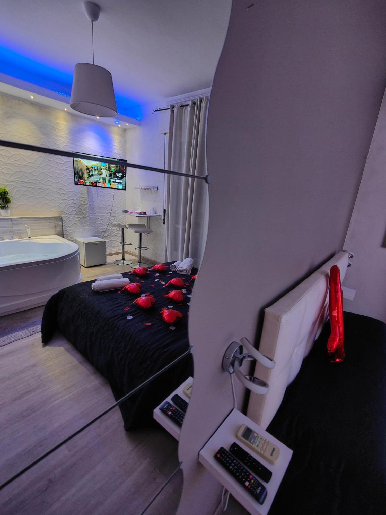 Etnea Gioeni House Suite Catania Ruang foto