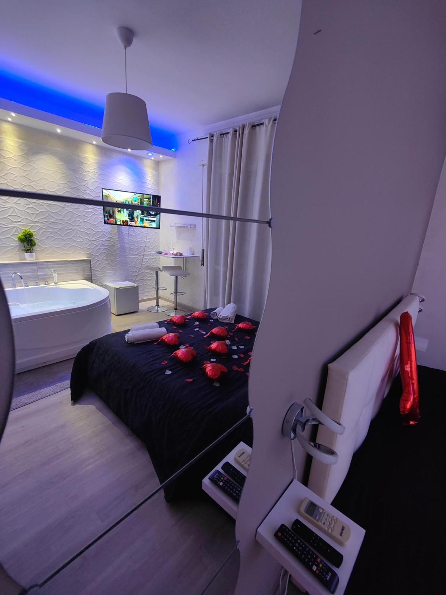 Etnea Gioeni House Suite Catania Bagian luar foto